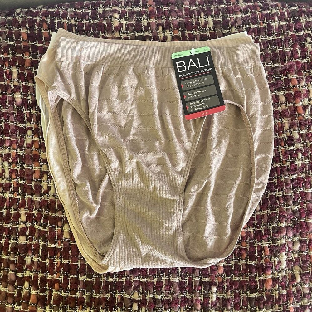 Bali Hanesbrands Women Hi-Cut Nude Pink White Nylon Panties 3-Pack Size 8/9